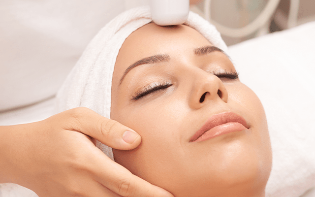 Sapphira Prive Tarragona Centro Servicio Radio facial